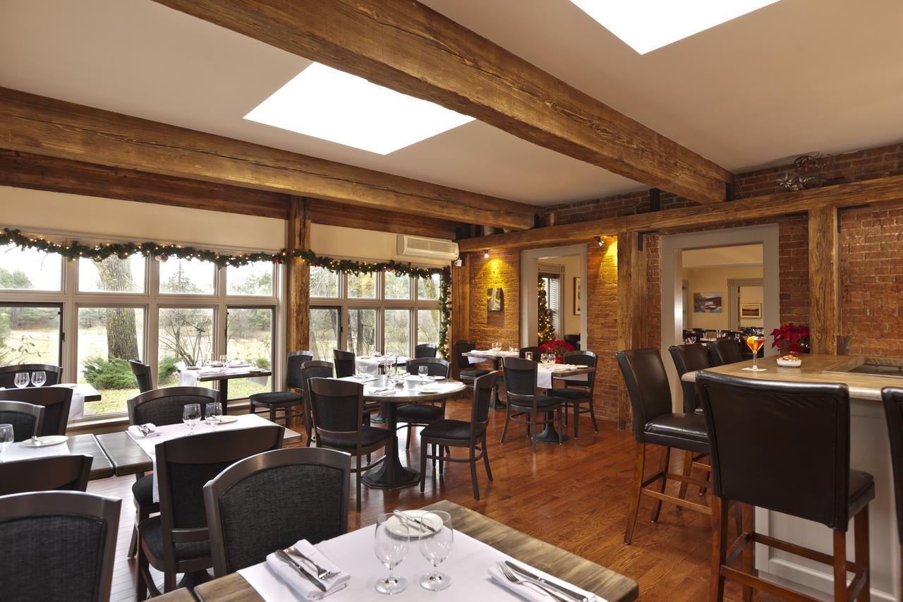 Auberge West Brome Exterior photo