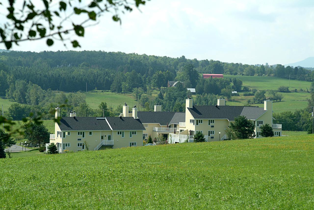 Auberge West Brome Exterior photo