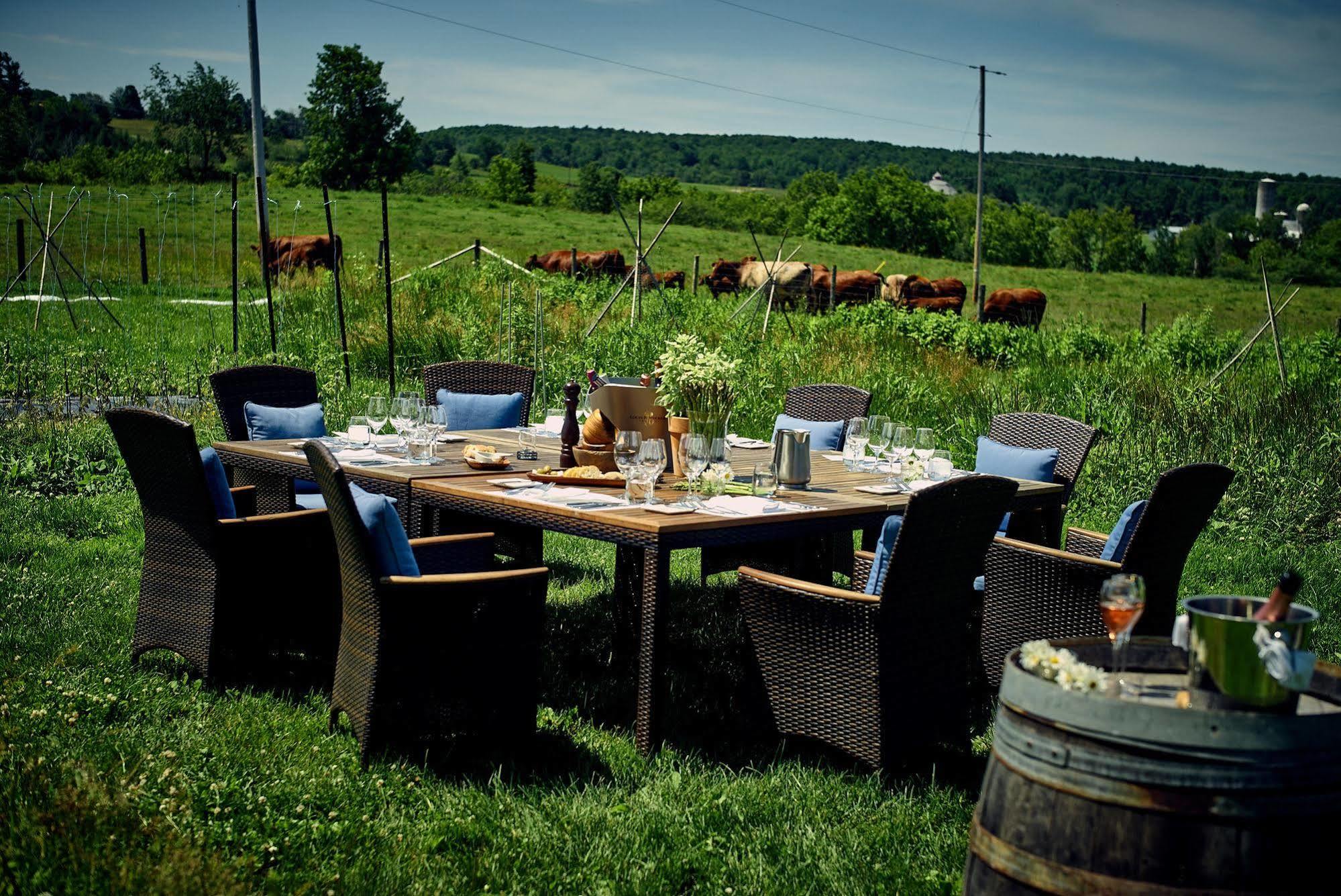 Auberge West Brome Exterior photo