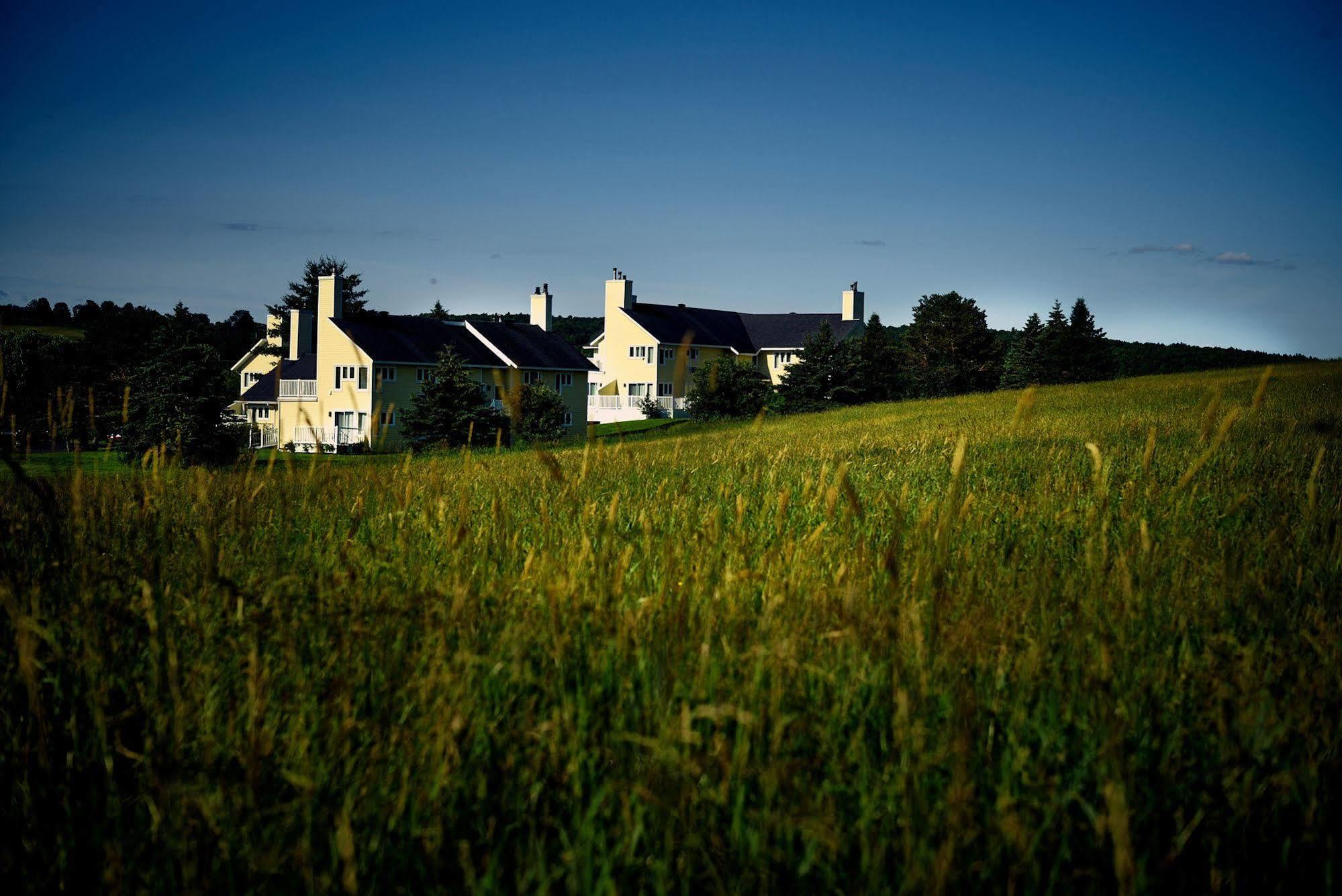 Auberge West Brome Exterior photo